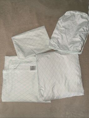 Classic White & Mint Diamond Pattern Cotton Bedding Set